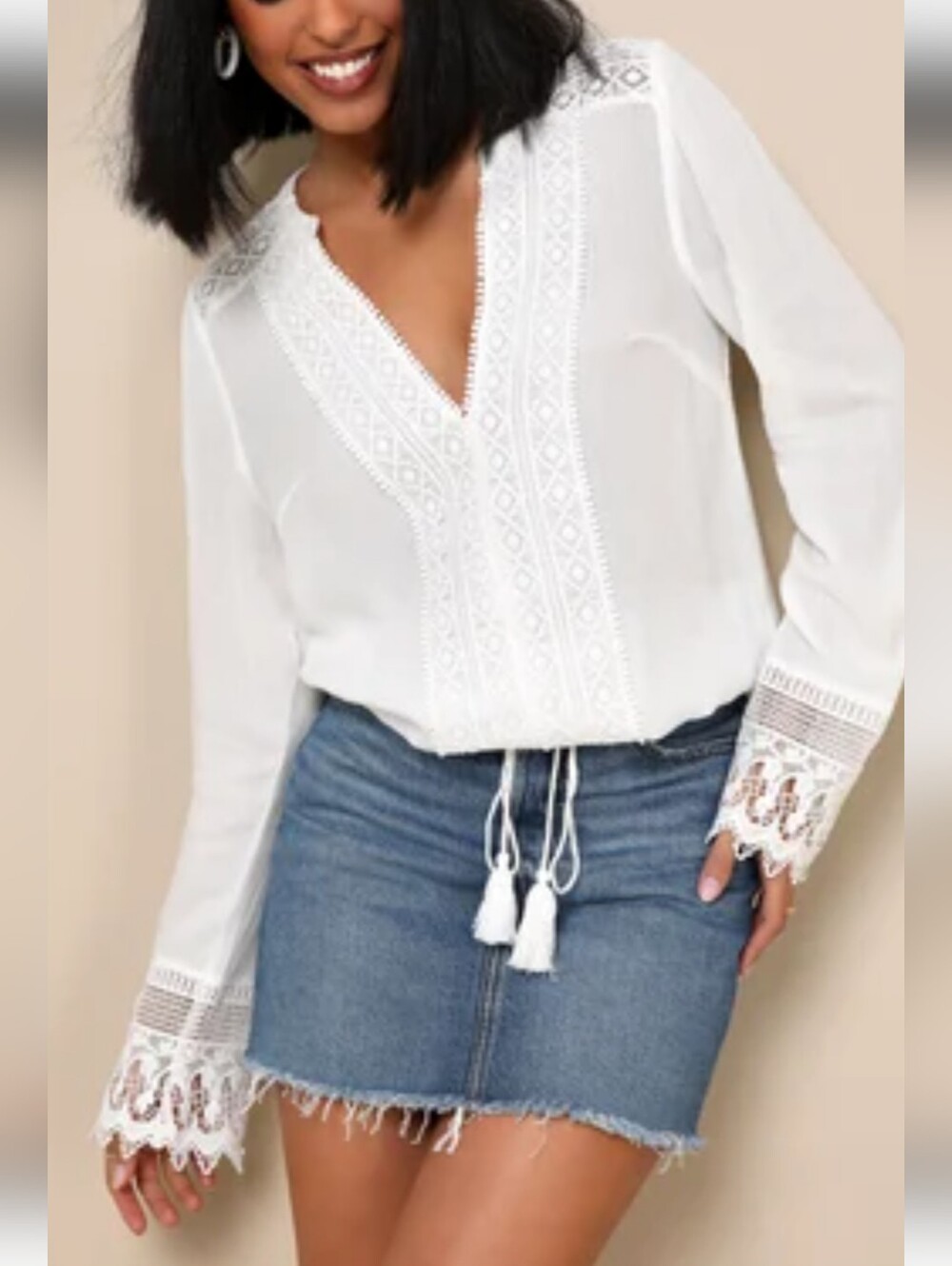 NWT Lulu's White Crochet-Trim V-Neck Peasant Blouse